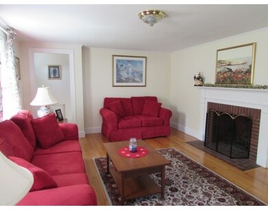 10 Linhares Ave, Mattapoisett, MA 02739 - photo 4