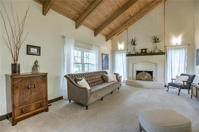 Light and Bright Great room...