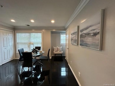 85 Overlook Dr unit 85, Farmingville, NY 11738 - photo 3