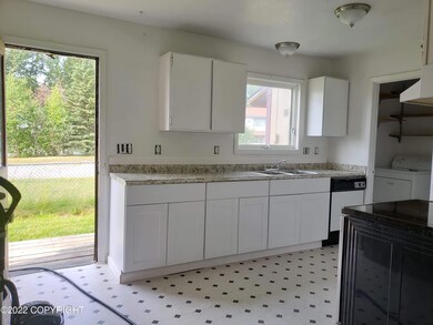 1441 Carolyn Cir, Anchorage, AK 99504 - photo 6