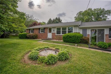 5455 Walnut Ln, Zionsville, PA 18092 - photo 3