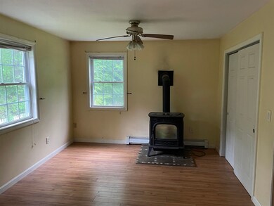 41 Forest Ln, Boscawen, NH 03303 - photo 3