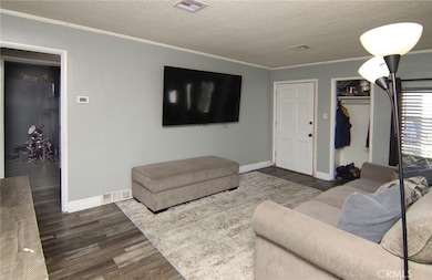 3880 Fox Tail Ln, Riverside, CA 92509 - photo 6