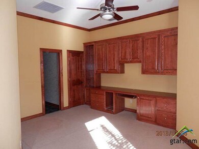 5601 5601 Pine Bend, Tyler, TX 75703 - photo 4