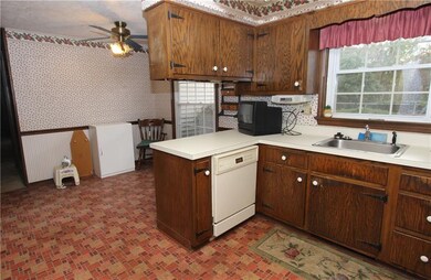 Lots of cabinet space in the eat-in kitchen