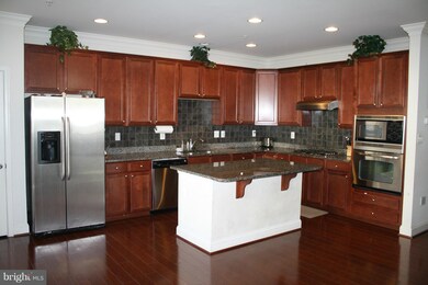 8862 Purple Iris Ln, Elkridge, MD 21075 - photo 6