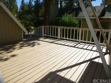 Large front deck!  Watch the sunrise!!