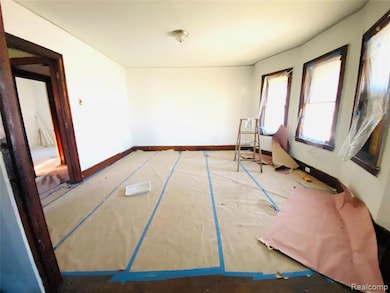 3064 Harding St, Detroit, MI 48214 - photo 6