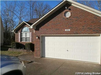 202 Savannah Dawn Ct, Mount Washington, KY 40047 - photo 2