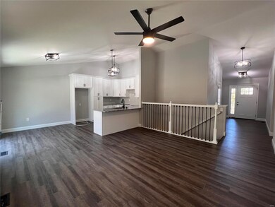 Open Floor Plan lots of Natural Lighting