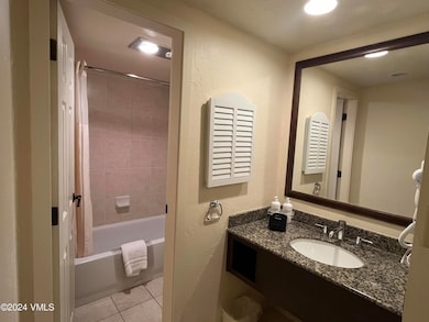 1020 Vail View Dr unit 2405-42, Vail, CO 81657 - photo 6