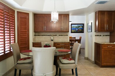 Dining Area Off Kitchen