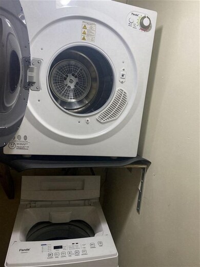 87 Lexington Ave unit 2, Jersey City, NJ 07304 - photo 2