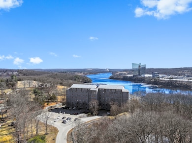 overlooking Thames river and Mohegan Sun