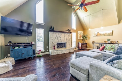 3110 E 141st St S, Bixby, OK 74008 - photo 2