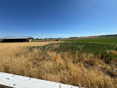 28281 Pickett Rd, Malin, OR 97632 - photo 6