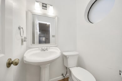 714 Country Place Dr unit D, Houston, TX 77079 - photo 6