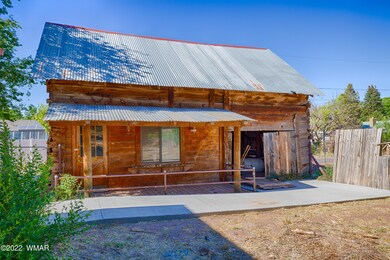 261 S 1st St E--22