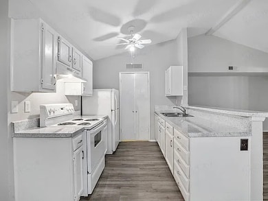 7129 Sorcey Rd, Dallas, TX 75249 - photo 6