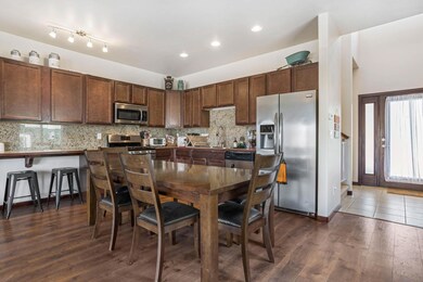 1315 Hawk Nest Ln-6