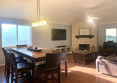 3502 Yellowstone Cir, Pearland, TX 77584 - photo 7