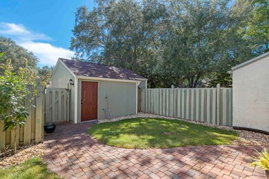 900 Bay Dr unit 42, Niceville, FL 32578 - photo 4