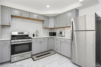 29273 Tessmer Ct unit 87, Madison Heights, MI 48071 - photo 7