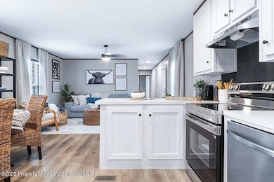 200 W 20th St unit A139, Rifle, CO 81650 - photo 3