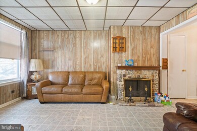 1725 Hollins St, Baltimore, MD 21223 - photo 5