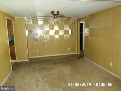 9045 Dumhart Rd, Laurel, MD 20723 - photo 5