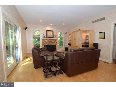 880 Troxel Rd, Lansdale, PA 19446 - photo 7