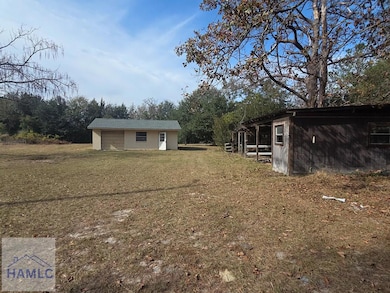 129 Norris Dr, Jesup, GA 31545 - photo 3