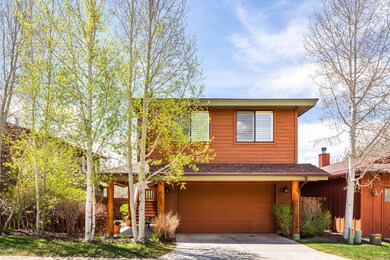 1123 Station Loop Road Park-002-028-1123