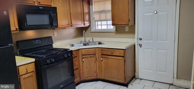 4414 Frederick Ave, Baltimore, MD 21229 - photo 4