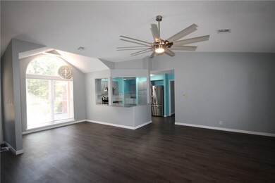 9 Helmsley Ln, Bella Vista, AR 72715 - photo 6