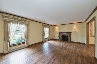 366 Meadowrue Ln, Batavia, IL 60510 - photo 4