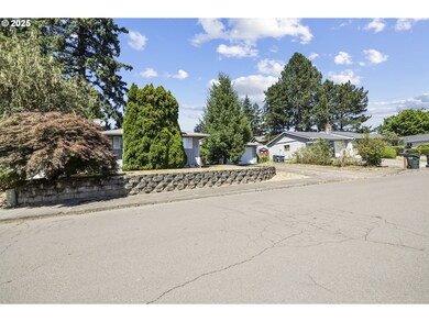 19885 SW Wright St, Beaverton, OR 97007 - photo 2