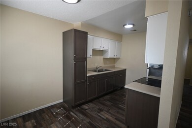 2514 Mccarran St unit 2, North Las Vegas, NV 89030 - photo 4