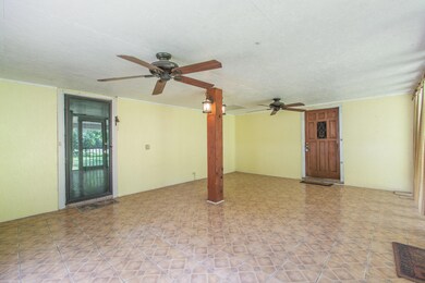 216 W. 4th St. Roanoke-10