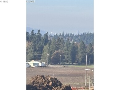 16100 Serres Farms Way unit 50, Oregoncity, OR 97045 - photo 3