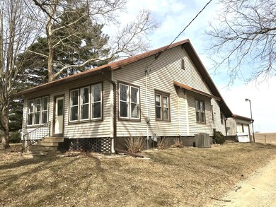 417 W Maple St, Malden, IL 61337 - photo 2