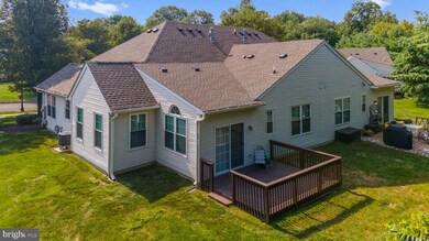 46 Black Eyed Susan Rd unit 319, Langhorne, PA 19047 - photo 4