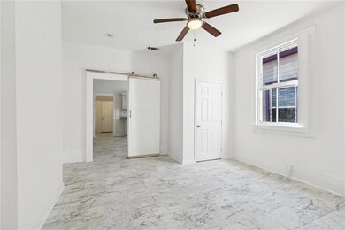 8 Burgundy St, New Orleans, LA 70112 - photo 5