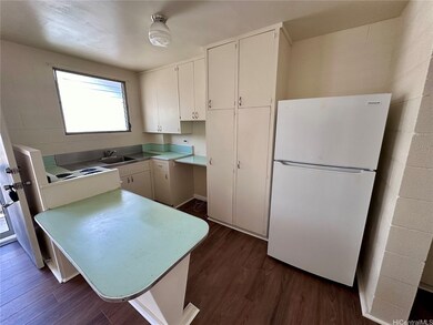 1920 Young St unit 2, Honolulu, HI 96826 - photo 2