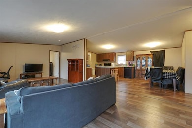 10697 Chandler Way, McLoud, OK 74851 - photo 7