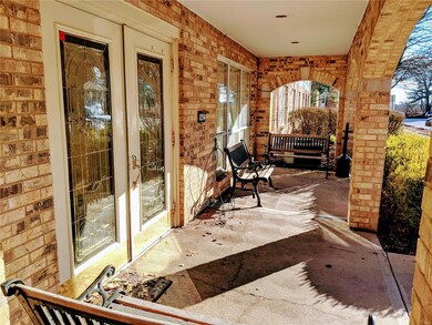 Nicely designed Covered front Porch with three lou