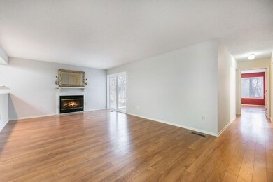 3183WindcrestDrNE-2