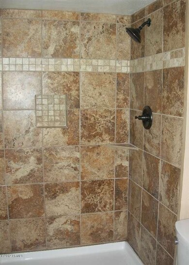 8 Master Shower-1