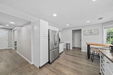 24 Pelican Dr, Walpole, MA 02081 - photo 5