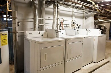 361 Washington St unit 3R, Cambridge, MA 02139 - photo 5